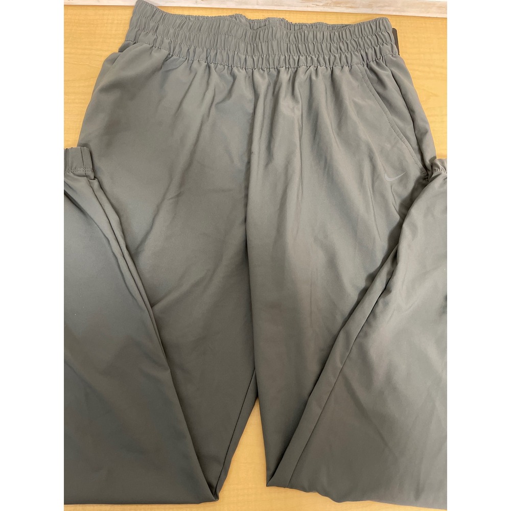 Nike One Dri-FIT Jogger Pants Gray Elastic Waist Athletic Trousers Womens Medium